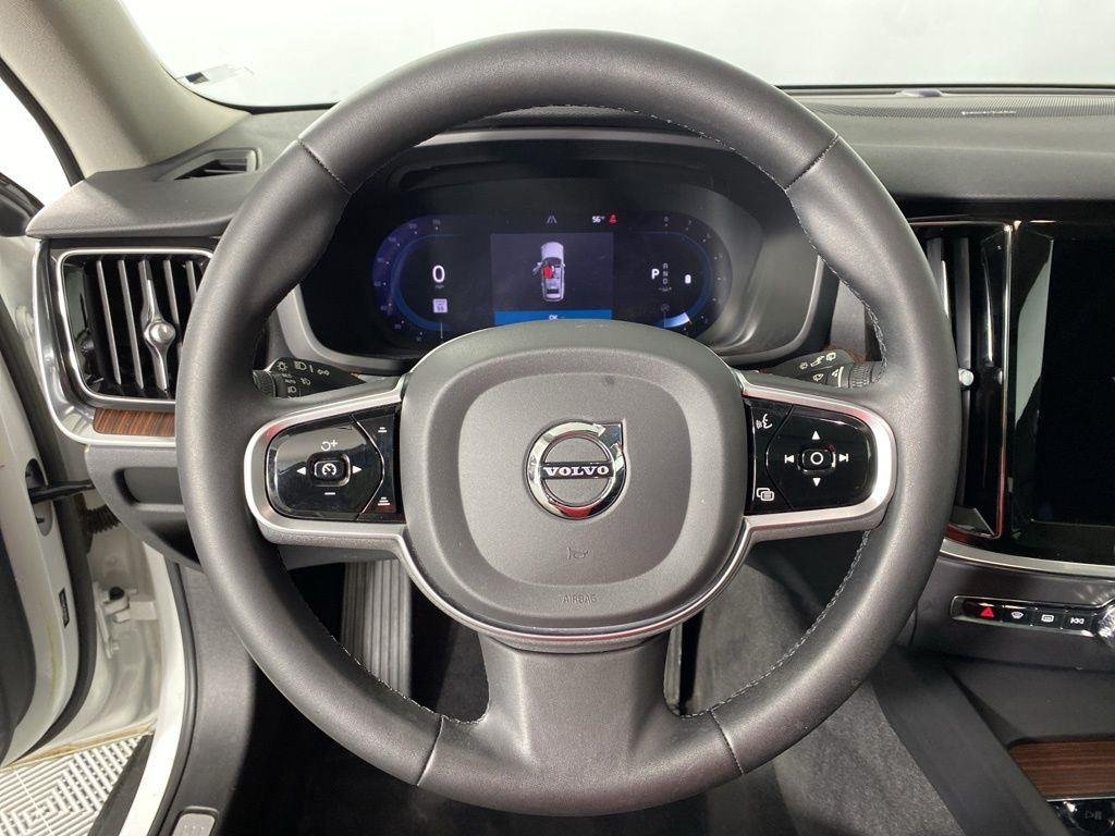Used 2023 Crystal White Metallic Volvo Plus image 23