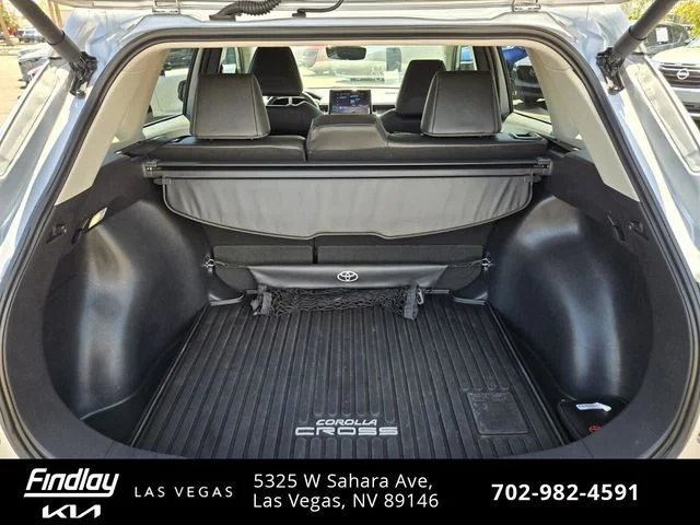 Used 2025 Silver Toyota XLE image 18