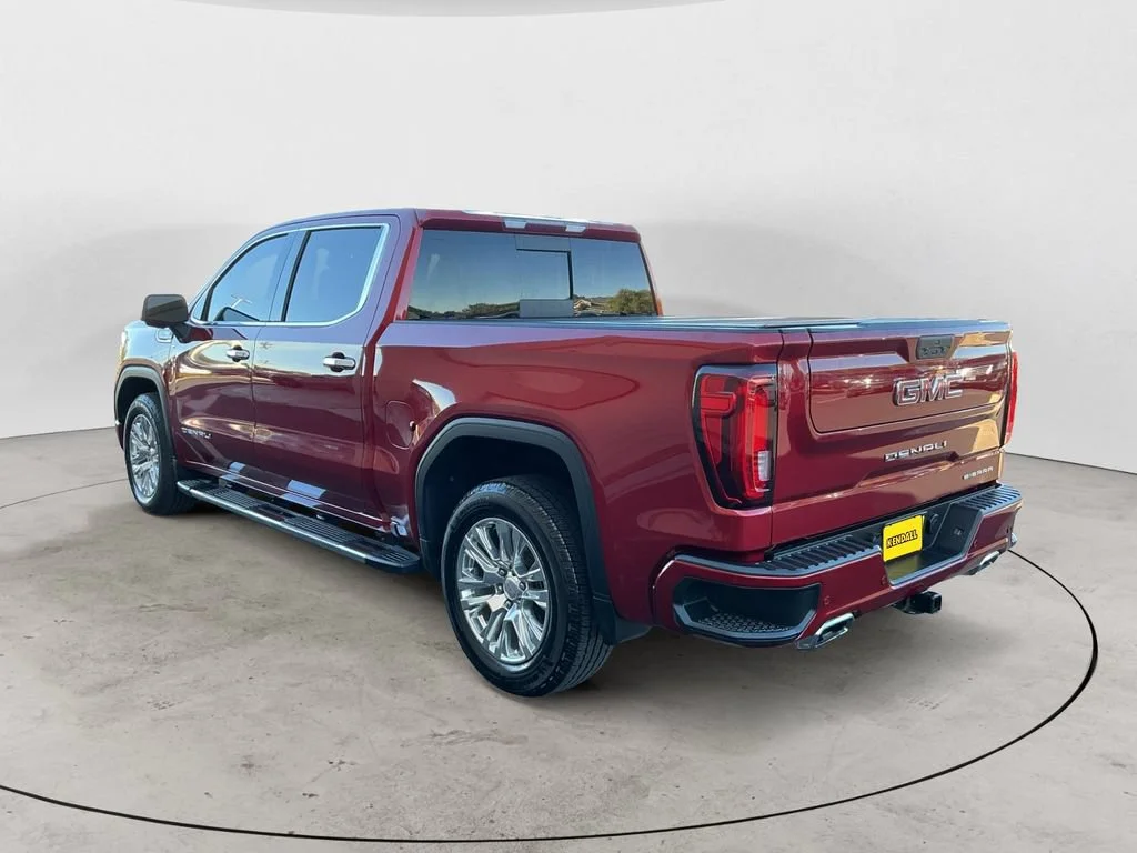 Used 2019 RED QUARTZ TINTCOAT GMC Denali image 7