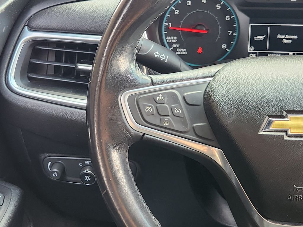 Used 2018 Silver Ice Metallic Chevrolet LT image 30
