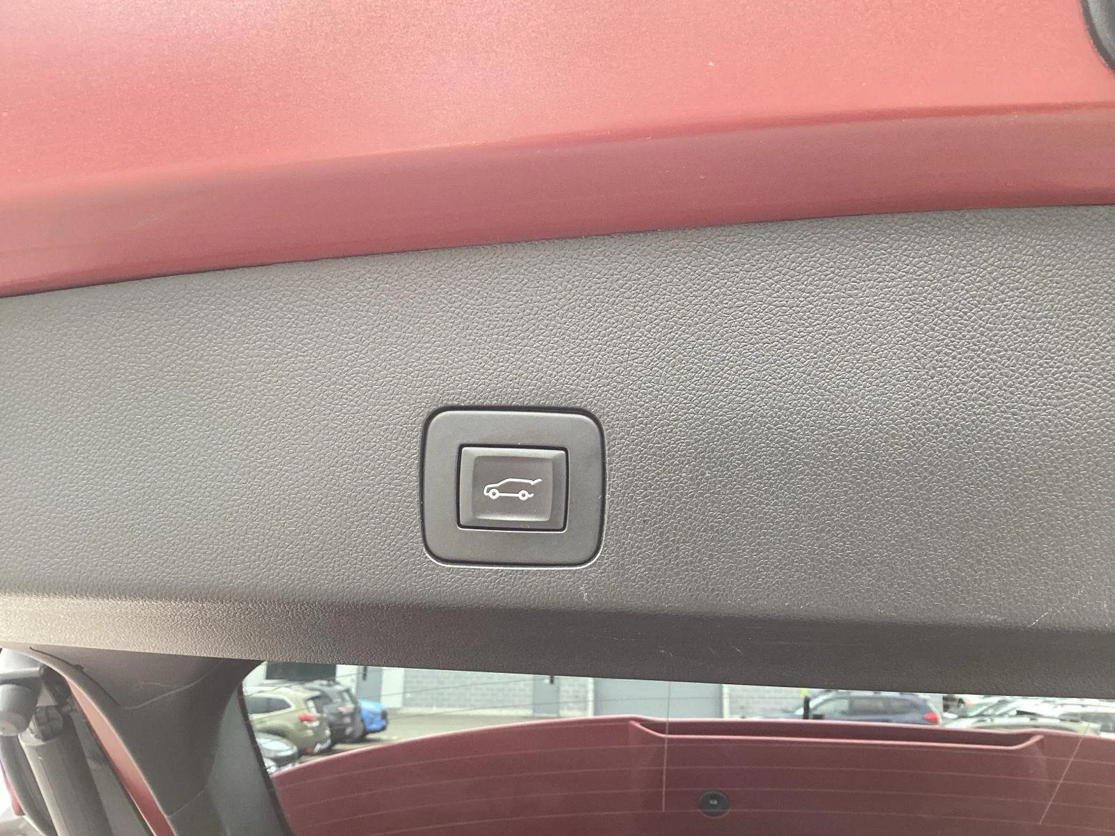 Used 2023 Cinnabar Metallic Buick Essence image 8