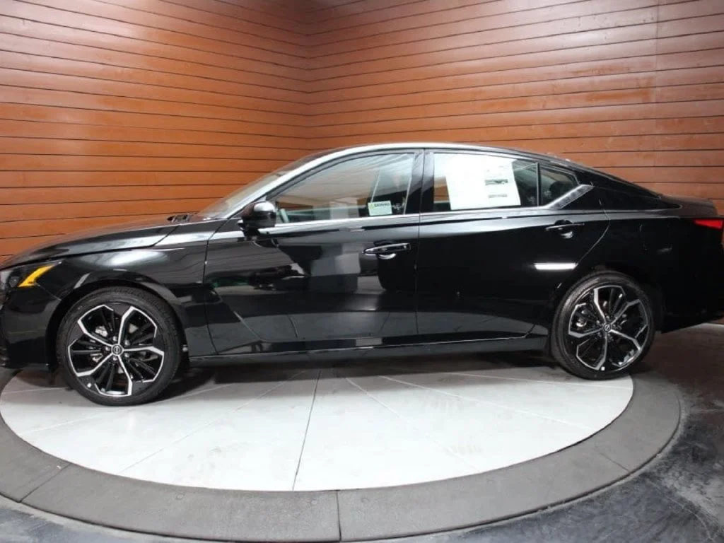 New 2026 Super Black Nissan SR image 24