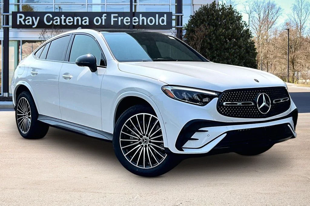 New 2026  Mercedes-Benz GLC 300 Coupe image 2