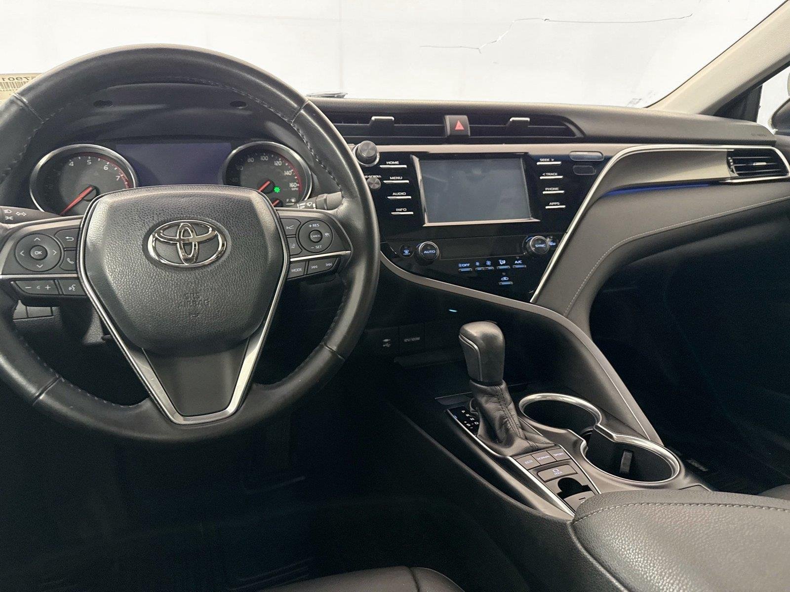 Used 2018 Ruby Flare Pearl Toyota XSE image 32