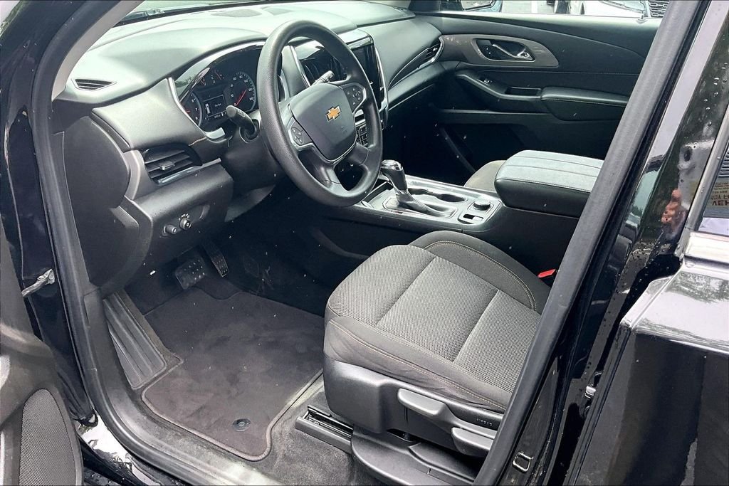 Used 2020 Black Chevrolet LS image 13