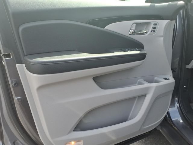 Used 2020  Honda Elite image 24
