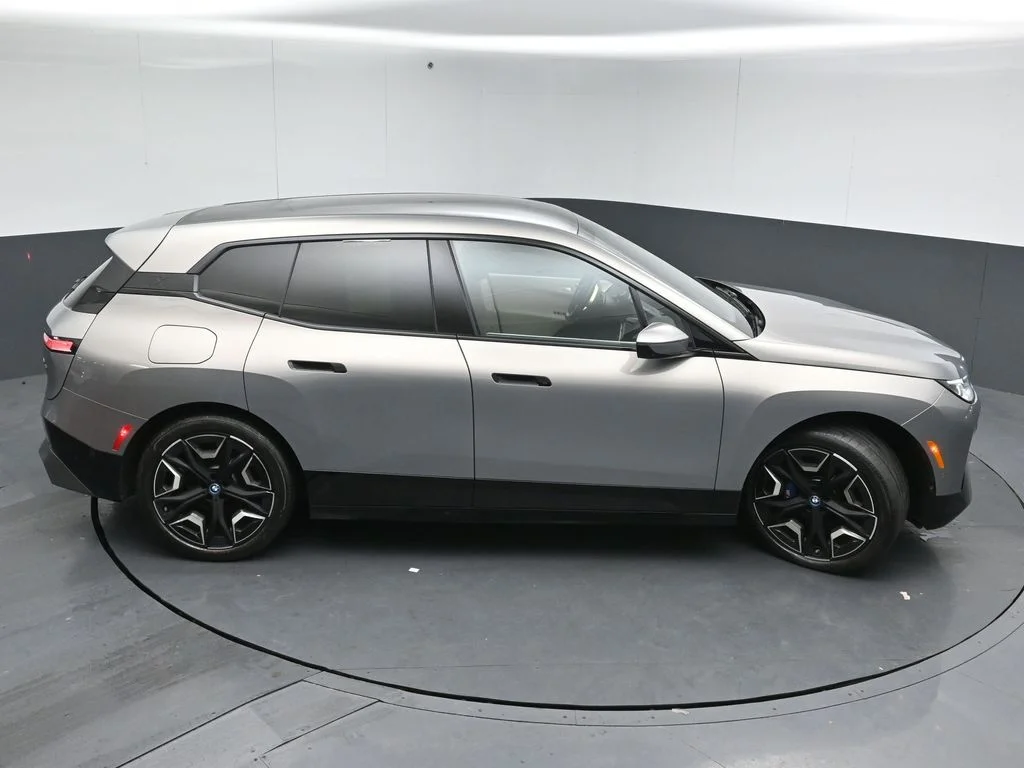 2024 BMW iX Base - Photo 45