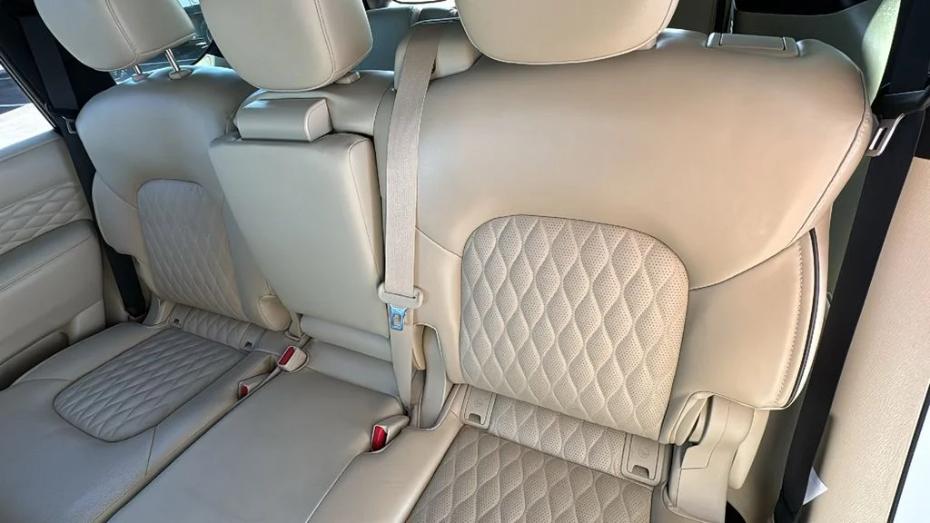 Used 2023 White INFINITI Sensory image 23