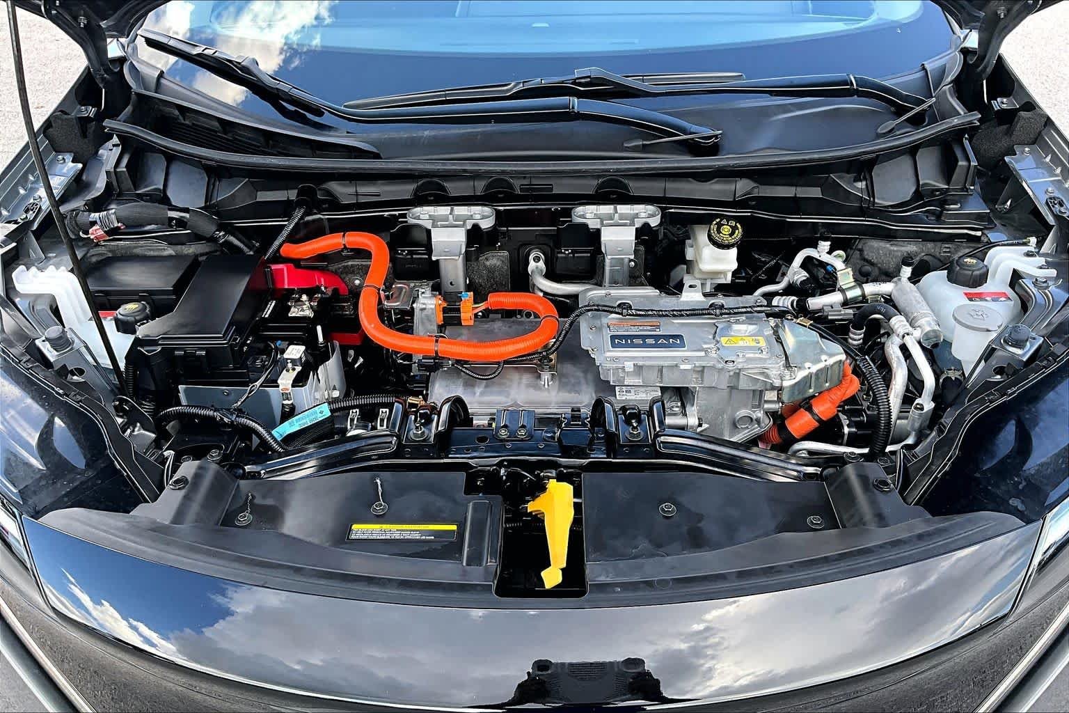 Used 2023 Gun Metallic Nissan VENTURE+ image 31