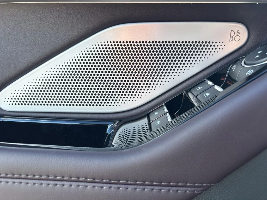 New 2026 White Ford Platinum image 22