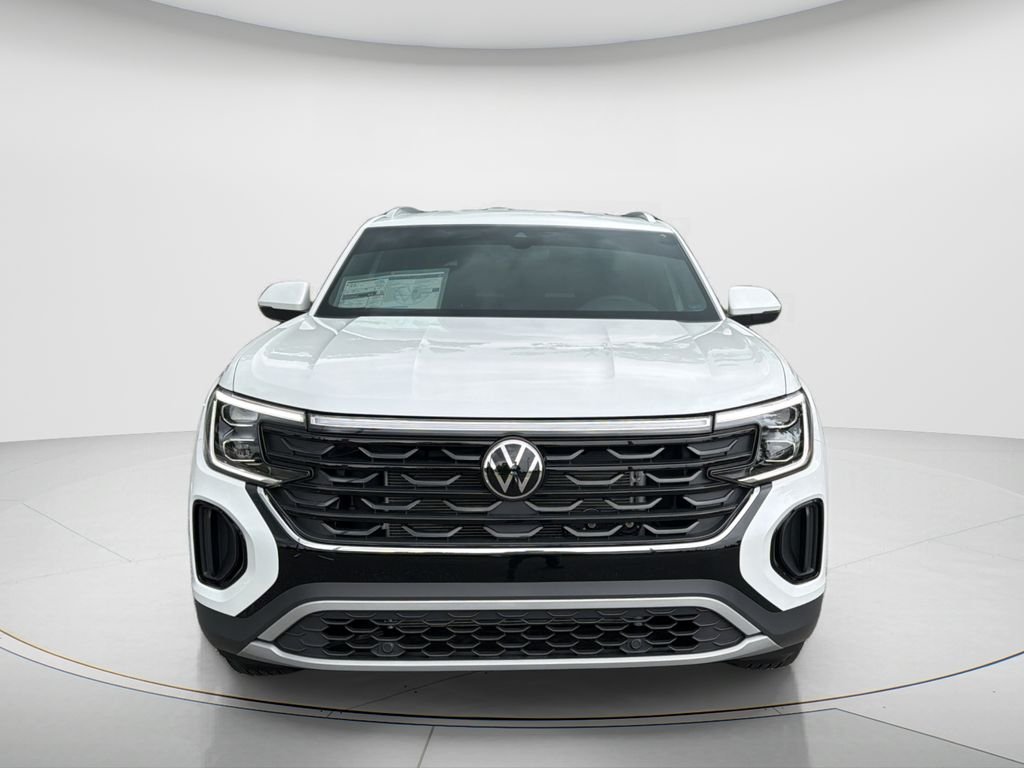 New 2026 Opal White Pearl Volkswagen 2.0T SE image 3