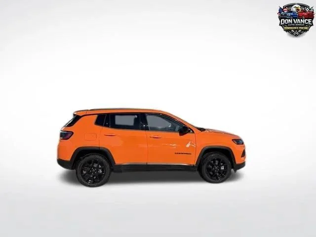 New 2026 Joose Exterior Paint Jeep Latitude image 6