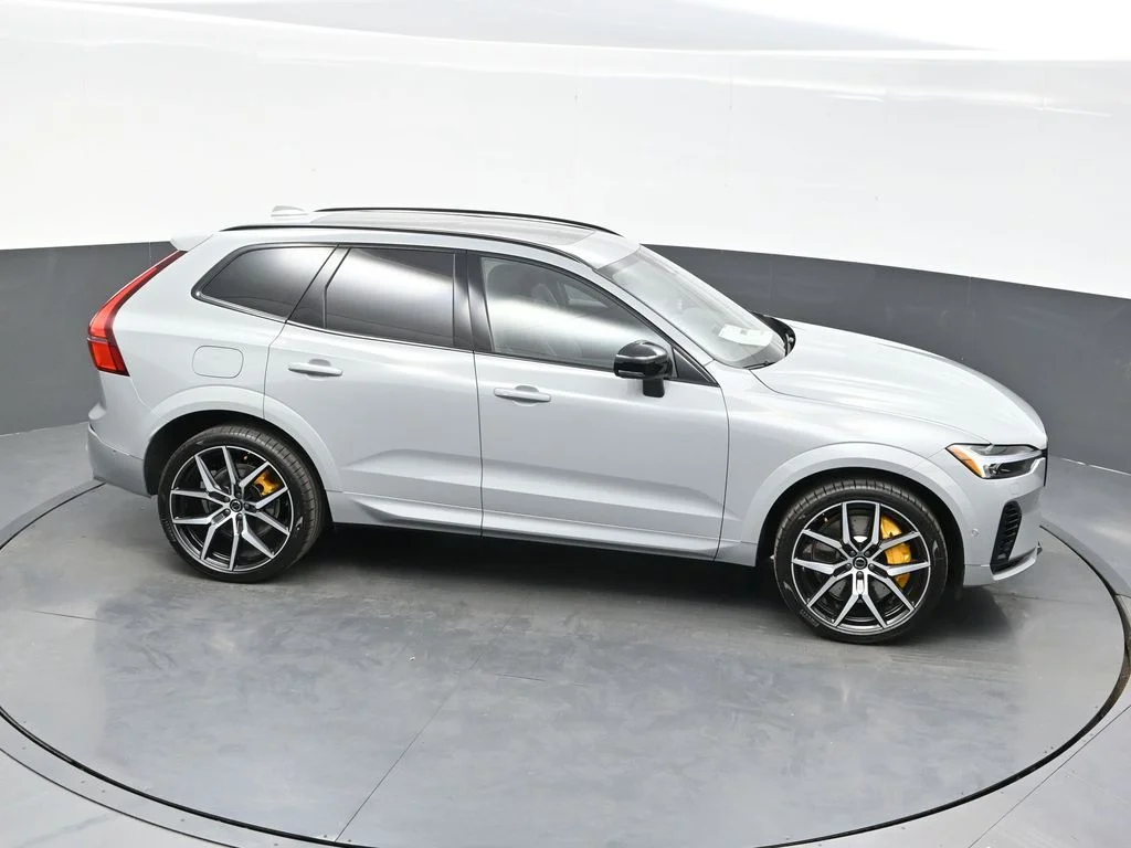 New 2026 Vapour Grey Volvo T8 Polestar Engineered image 39