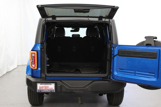 Used 2024 Blue Metallic Ford Outer Banks image 11