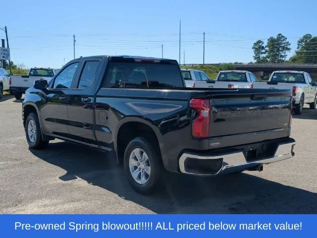Used 2020 Black Chevrolet LT image 11