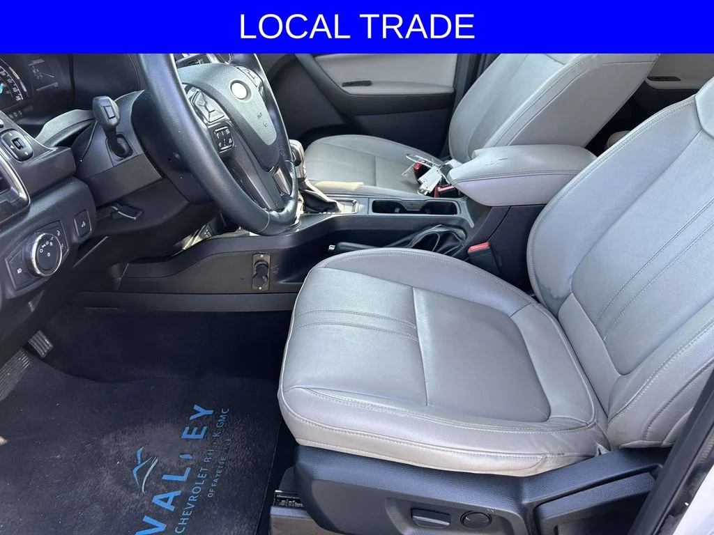 Used 2019 White Ford Lariat image 16