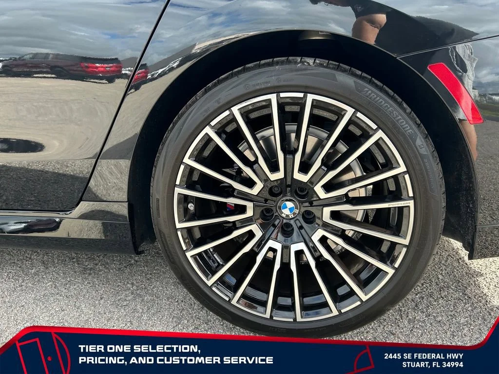 Used 2025 Black BMW 740i image 8
