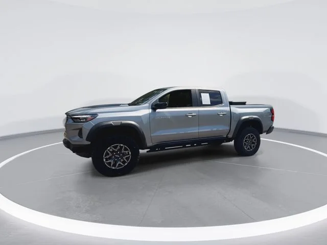 Used 2024 Gray Chevrolet ZR2 image 6