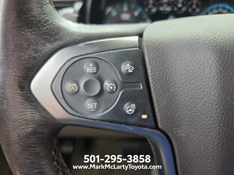 Used 2016 Pearl CHEVROLET 4WD 4DR LTZ image 29