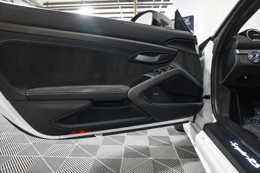 2024 Porsche 718 Spyder RS - Photo 34