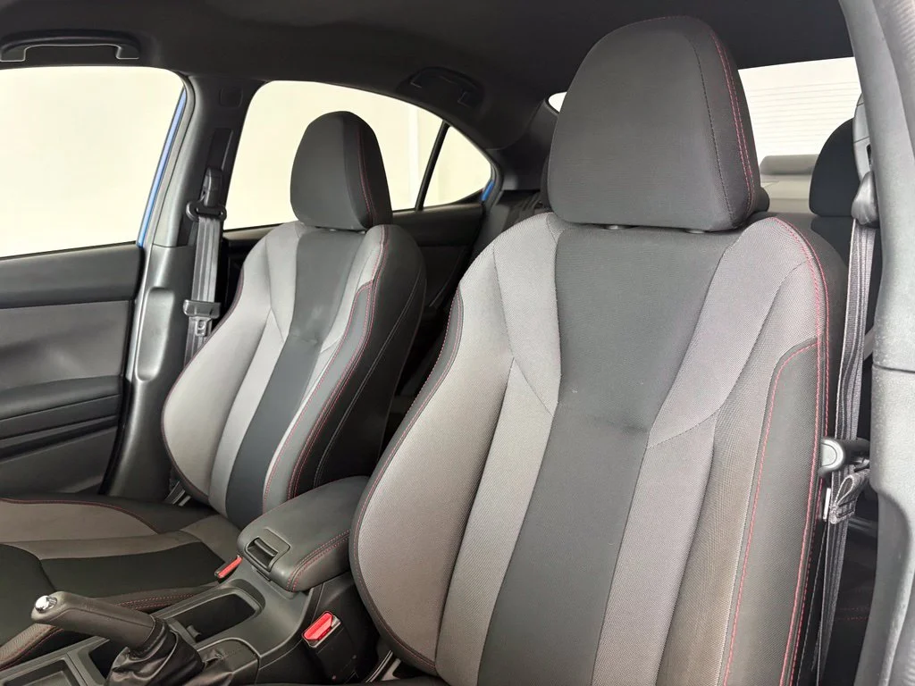 Used 2022 Blue Subaru Base image 26