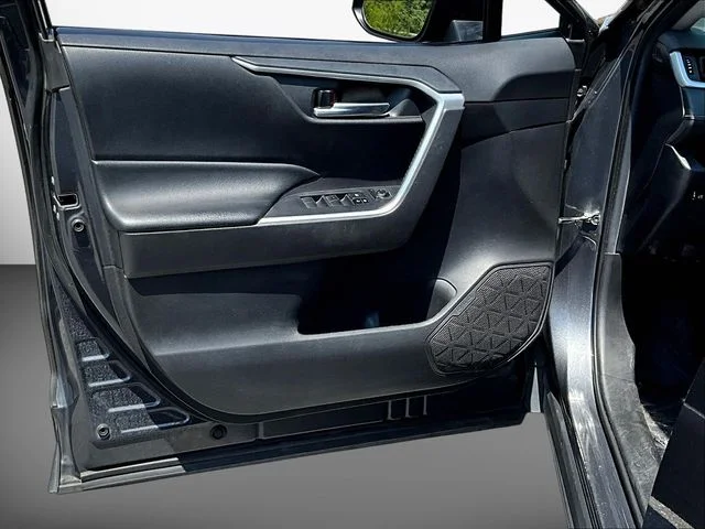 Used 2020 Gray Toyota XLE image 20