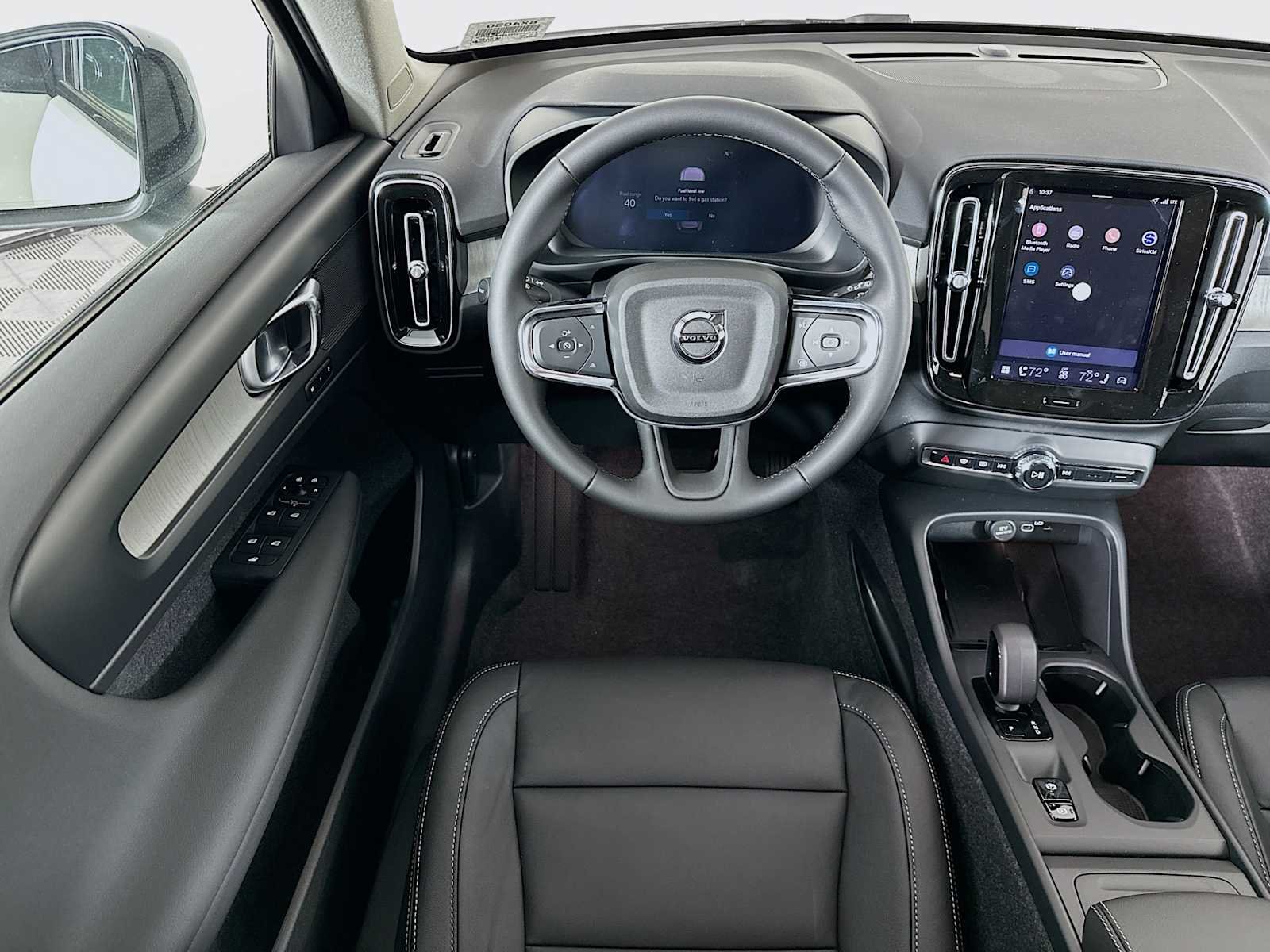 New 2026 Crystal White Volvo Core image 20