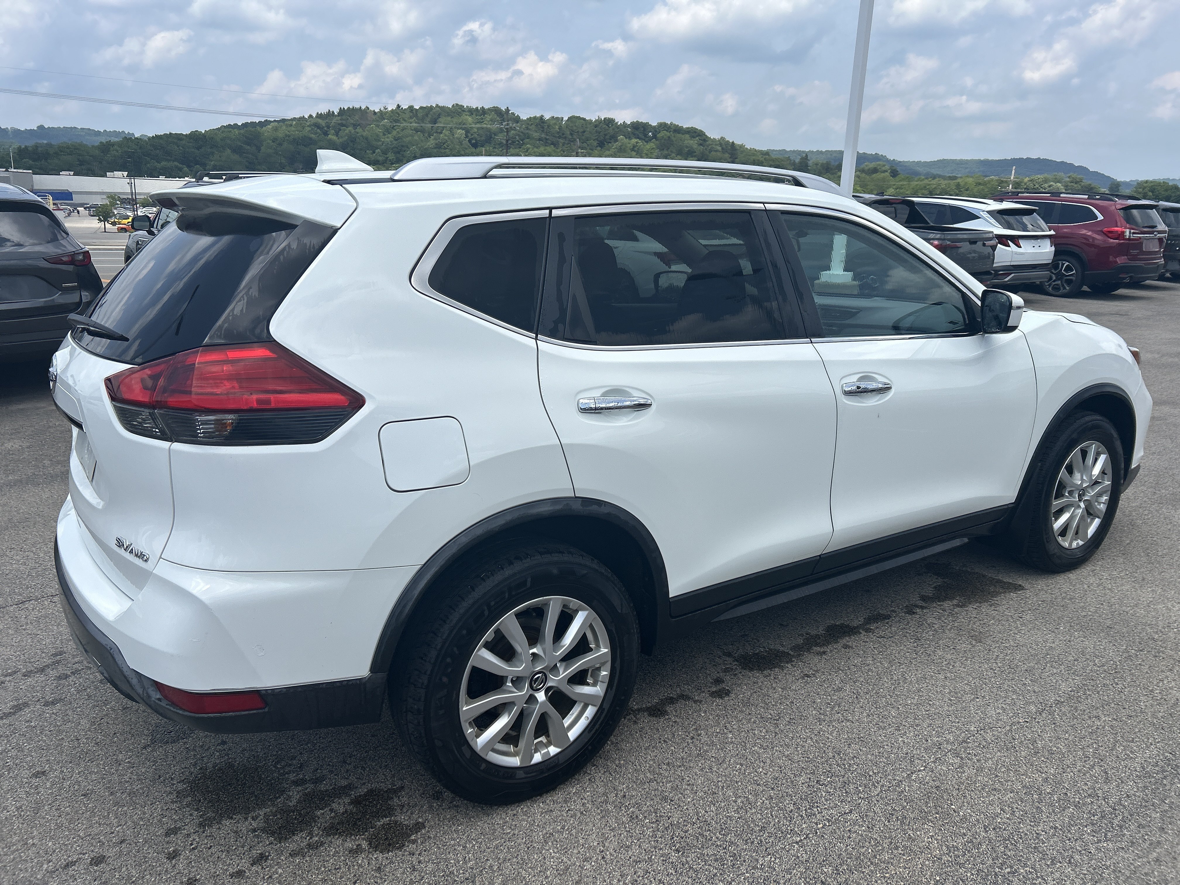Used 2017 Glacier White Nissan SV image 2