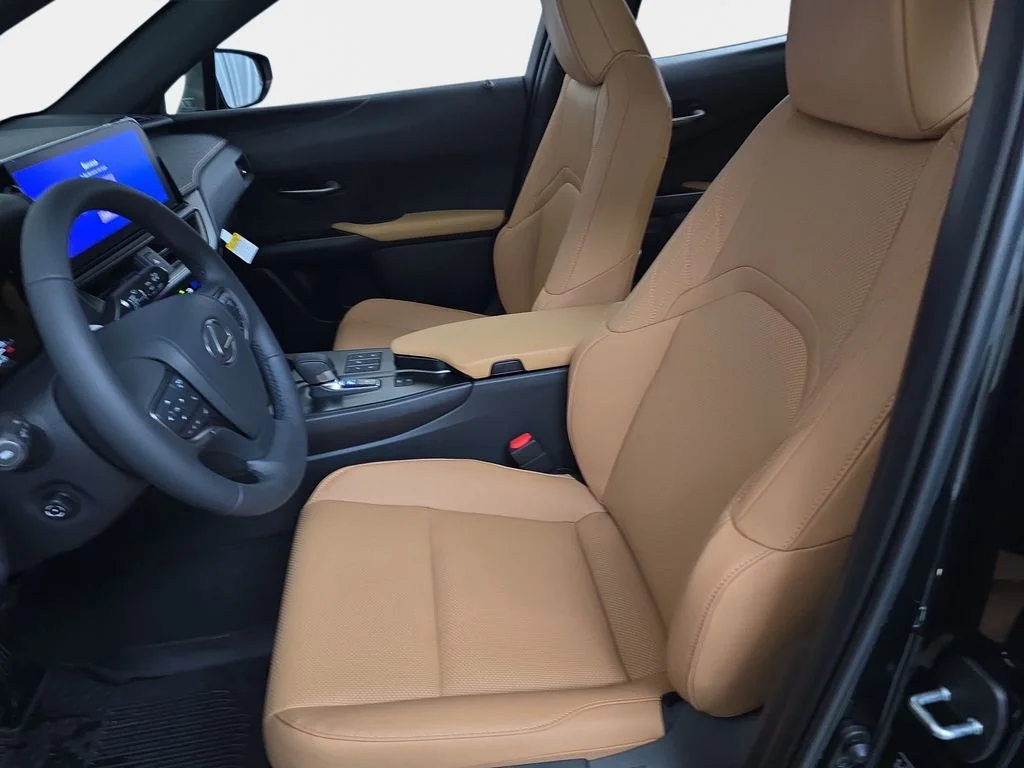 New 2026 Black Lexus 300h Premium image 15