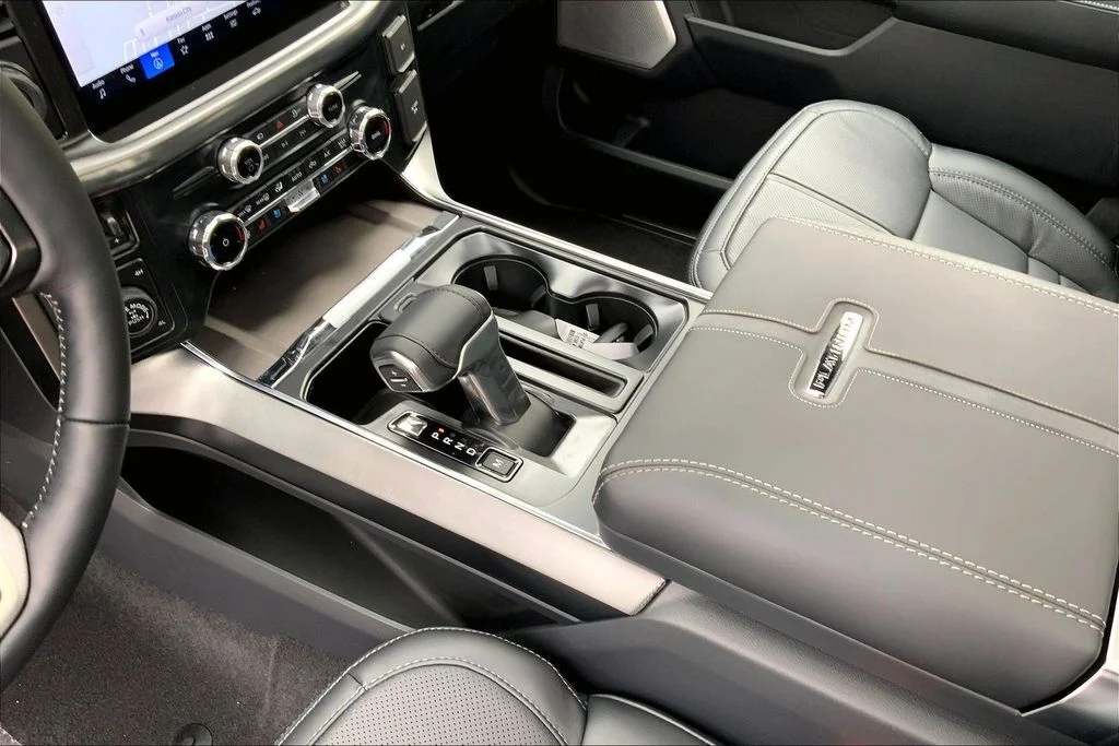 New 2026 White Ford Platinum image 8