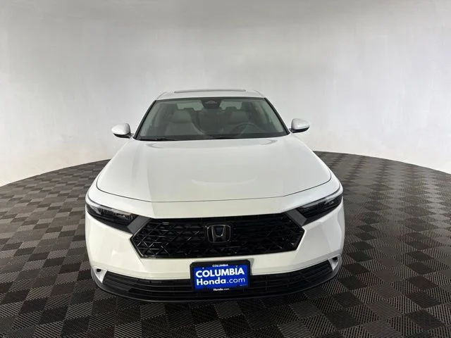 Used 2024 White Honda EX image 2