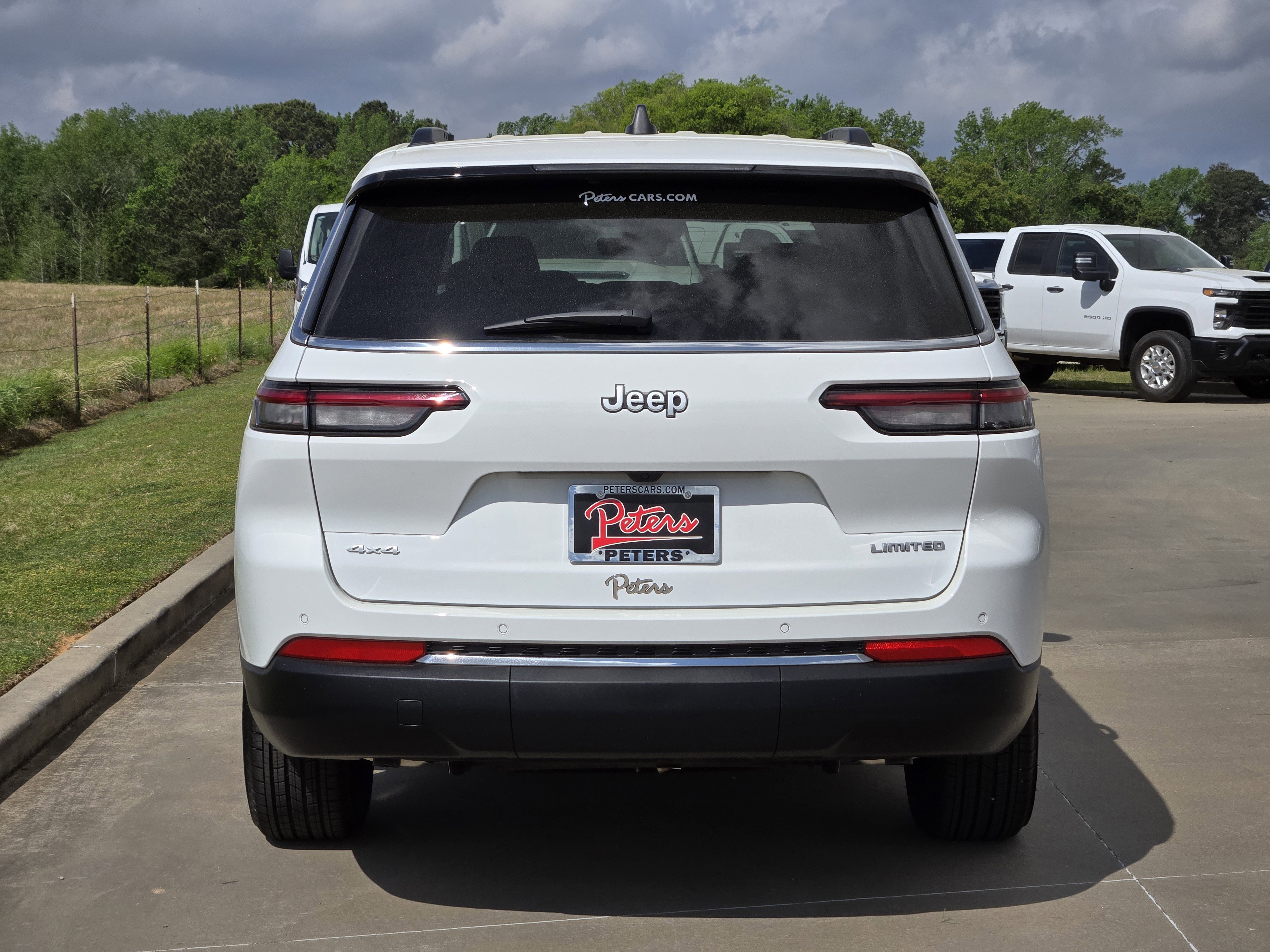 New 2025 Bright White Clearcoat Jeep Limited image 4