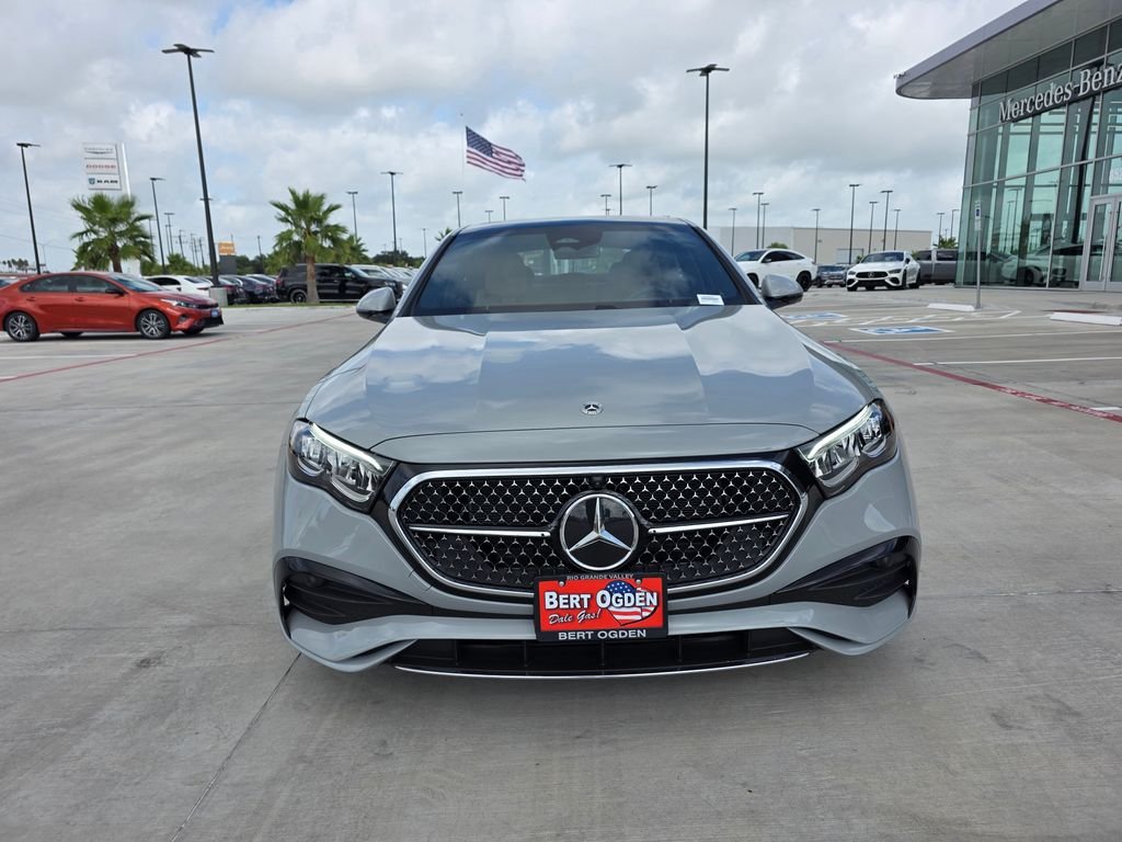 New 2026 MANUFAKTUR Alpine Grey Mercedes-Benz E 350 image 6