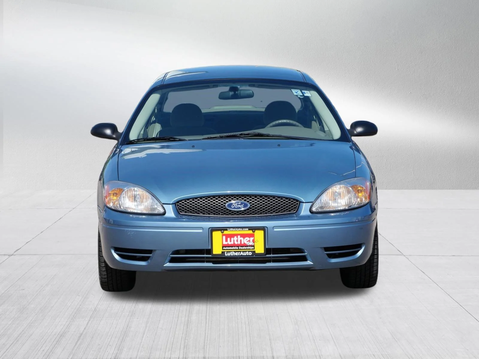 Used 2007 Ford Taurus SE with VIN 1FAFP53U77A132426 for sale in Saint Paul, MN
