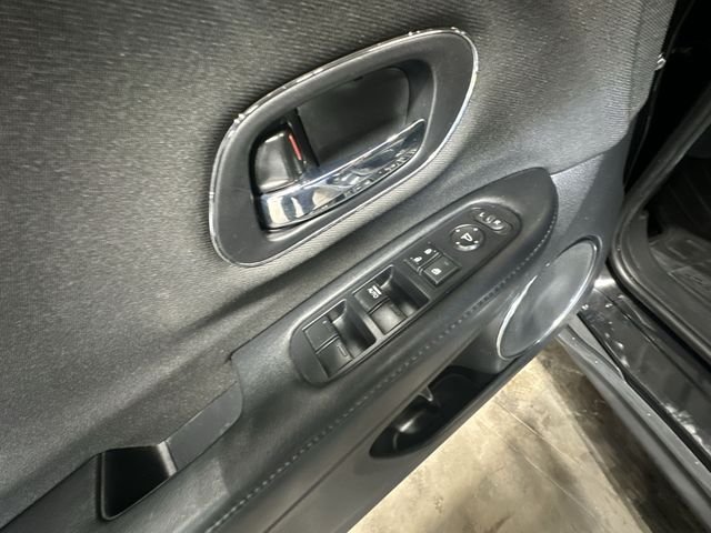 Certified Used 2022 Black Honda EX image 19