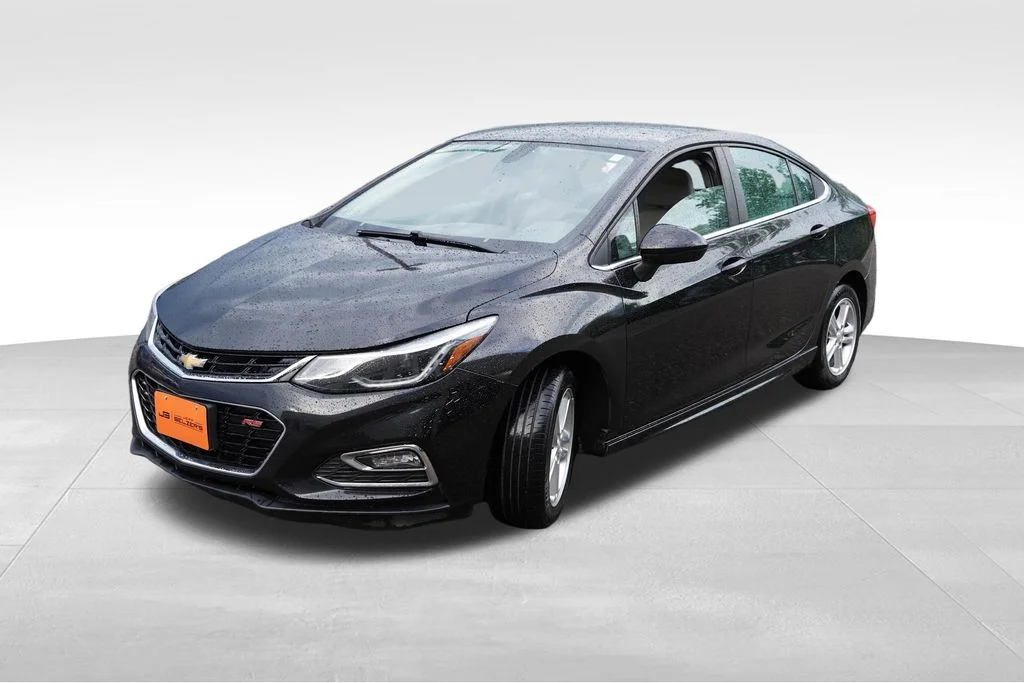 Used 2017 Mosaic Black Metallic Chevrolet LT image 11