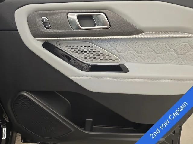 New 2026 Agate Black Metallic Ford Platinum™ image 13