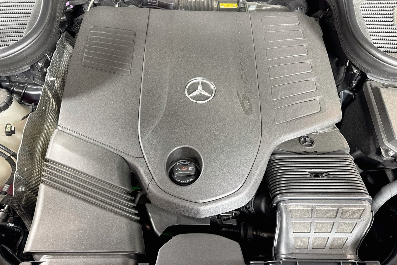 New 2026 Selenite Grey Metallic Mercedes-Benz GLE 450 image 28