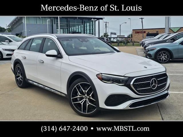 Used 2024 White Mercedes-Benz E 450 image 1