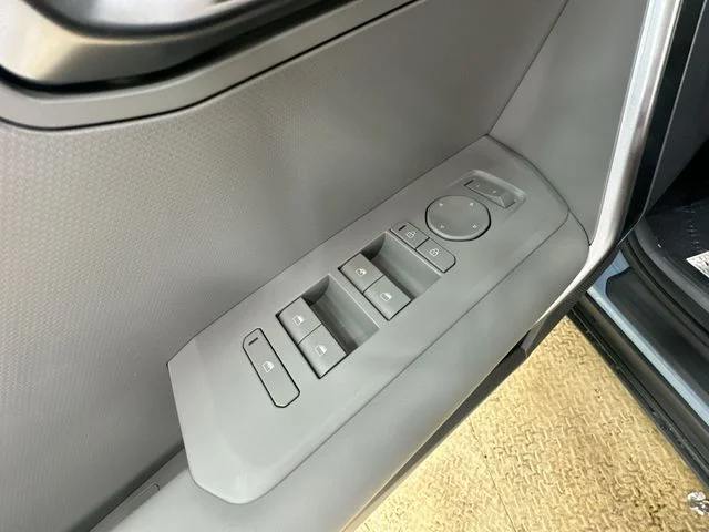 New 2027 Frost Blue Kia S image 16