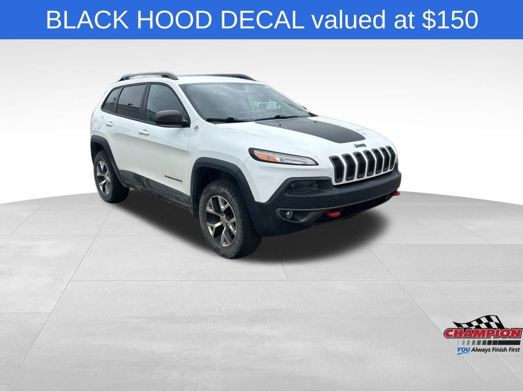Used 2014 Bright White Clearcoat Jeep Trailhawk image 5
