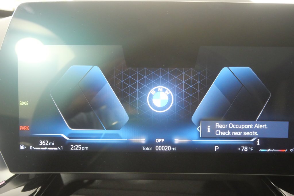 New 2027 Brooklyn Grey Metallic BMW xDrive28i image 20