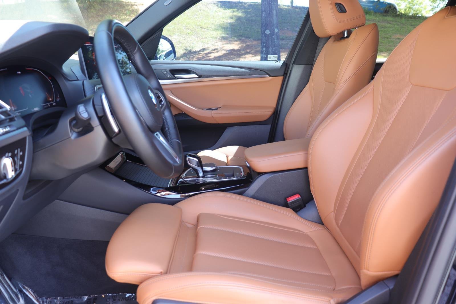 Used 2022 Carbon Black Metallic BMW xDrive30i image 11