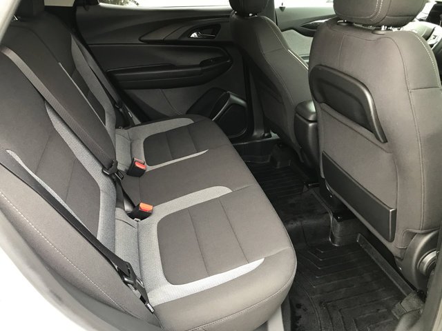 Used 2024 Summit White Chevrolet LT image 28