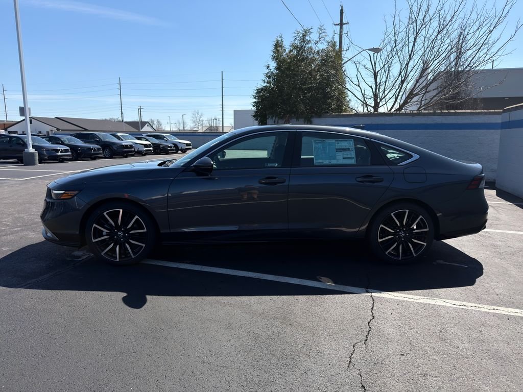 New 2026 Meteorite Gray Metallic Honda Touring image 2