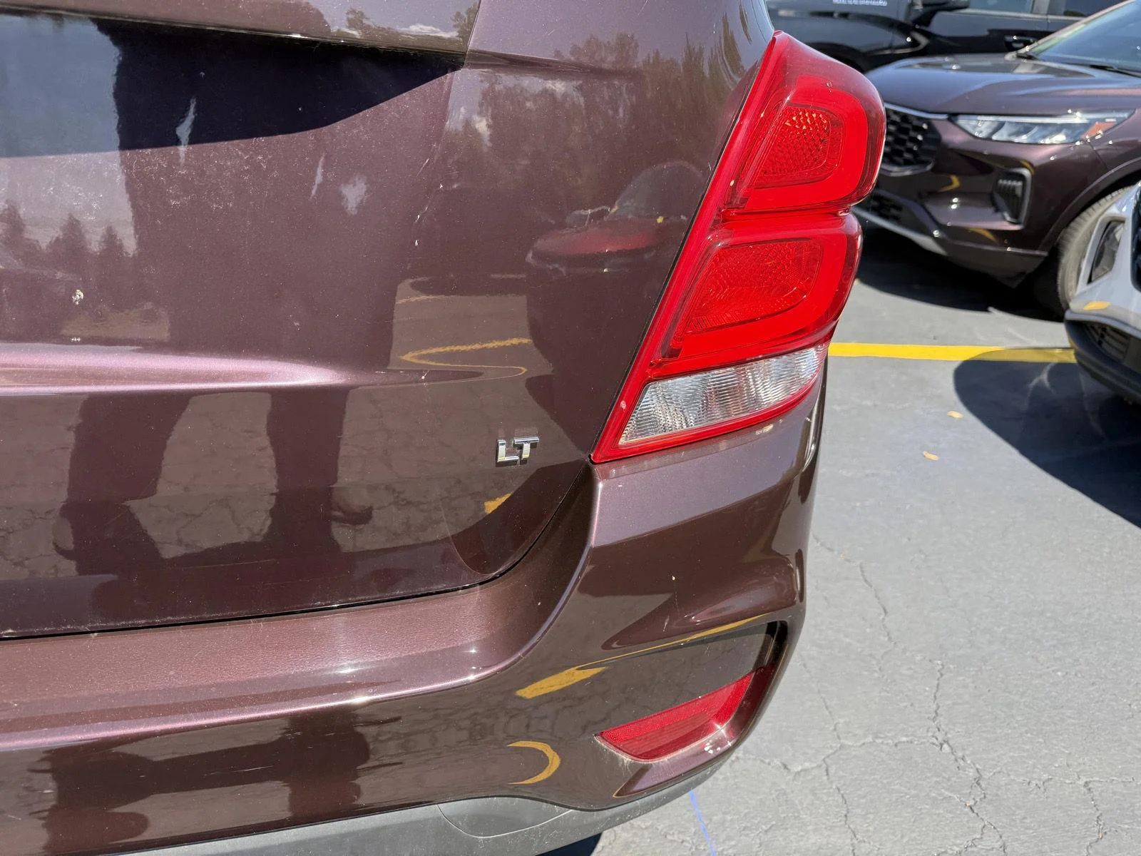 Used 2020 BLACK CHERRY METALLIC Chevrolet LT image 4