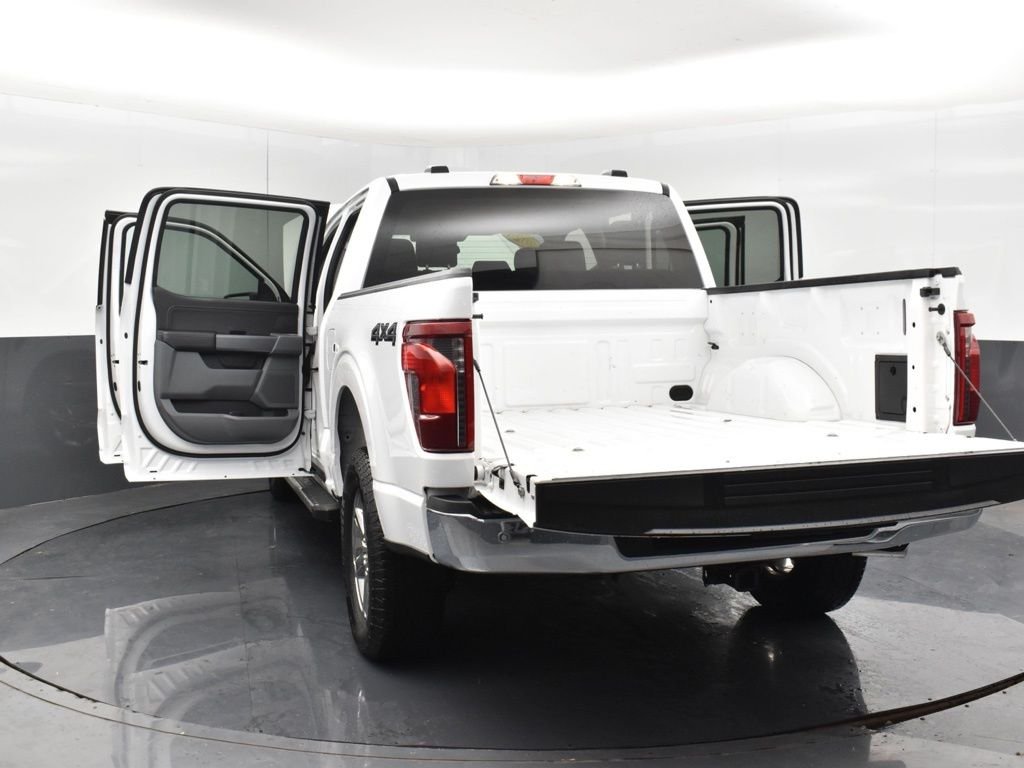 Used 2025 White Ford XLT image 39