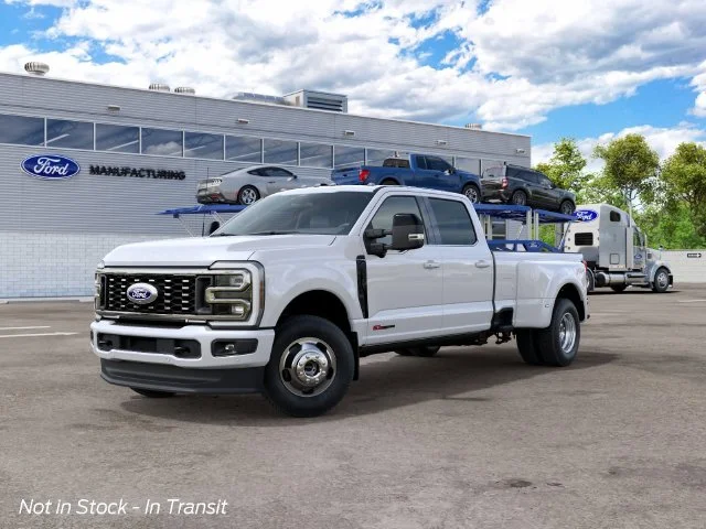 New 2027 Star White Metallic Tri-Coat Ford  image 2