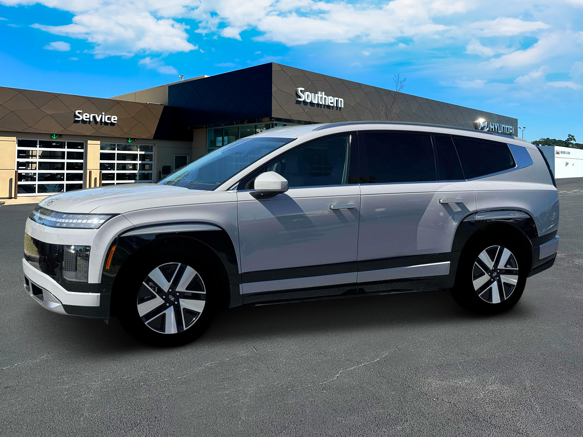 New 2026 Gray Hyundai SEL image 2