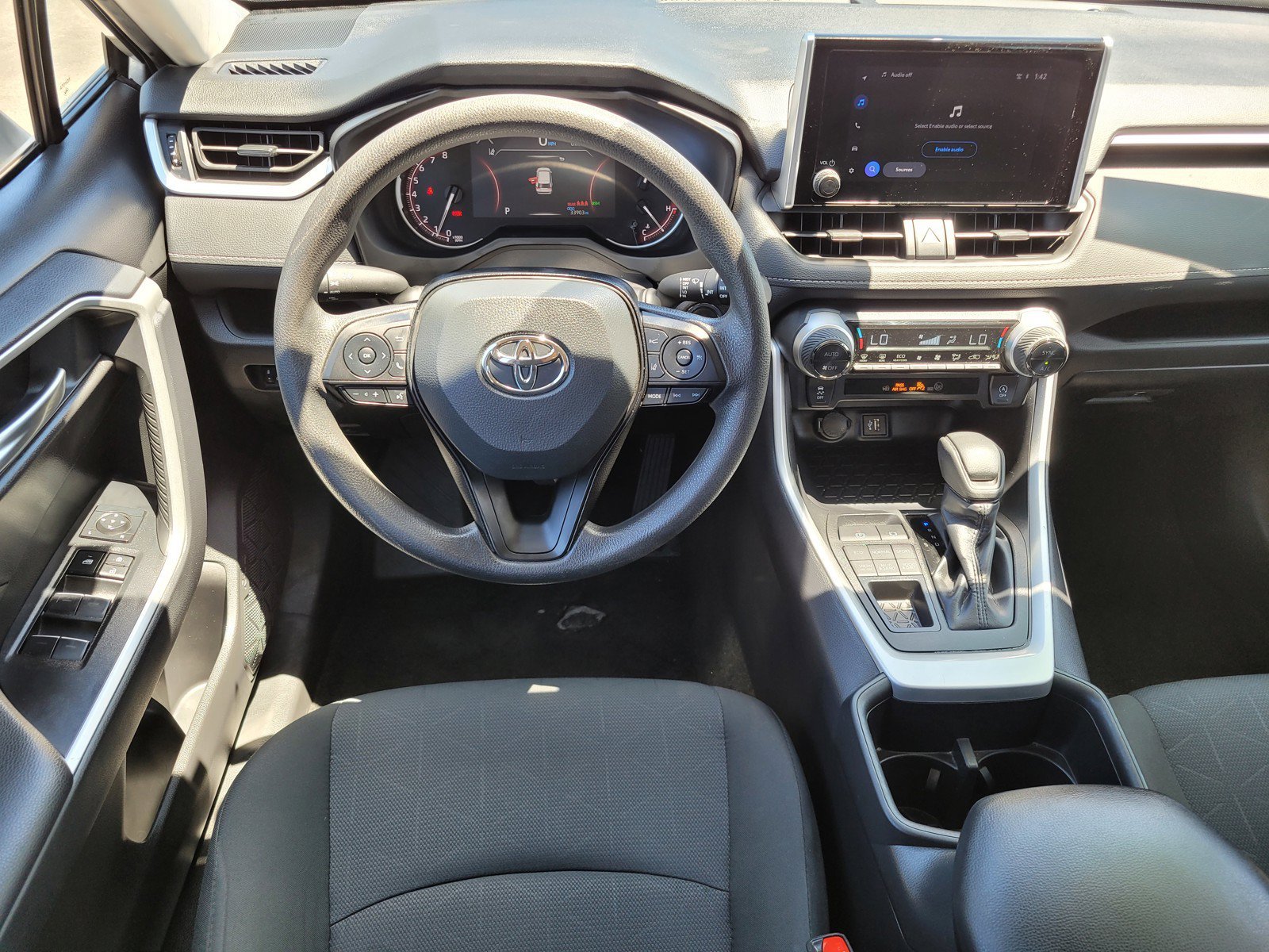 Used 2025 Silver Toyota XLE image 13